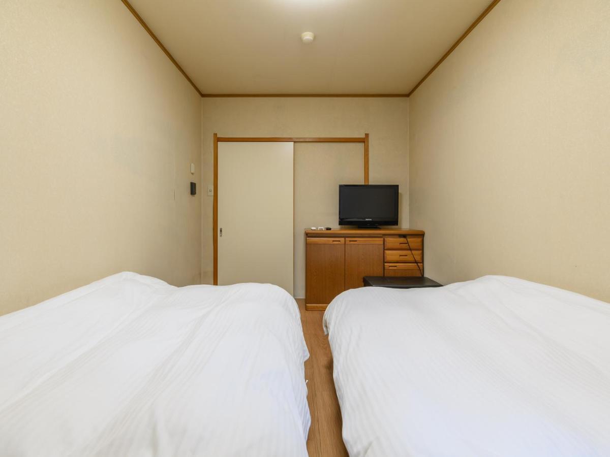 Tabist Tatsumi Business Hotel Matsusaka Exterior foto